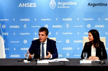 Massa y Raverta anunciaron la ampliación de las asignaciones familiares para trabajadores registrados