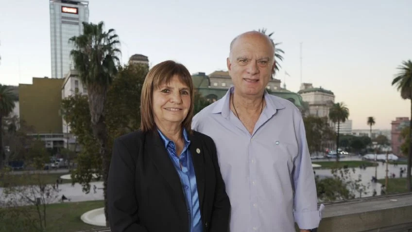  El pedido de Patricia Bullrich a Javier Milei y la decisión de Cristina Fernández de Kirchner de cara a las elecciones