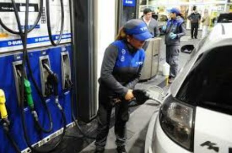 YPF aumenta los combustibles $11 por litro, en línea con el 4,5% límite que dispuso Economía