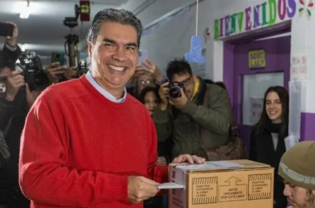 Elecciones en Chaco: votó Jorge Capitanich e intentó despegarse de los Sena