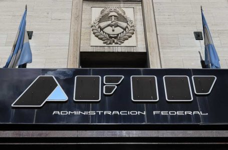 La recaudación  creció un 109,2% interanual el mes pasado en Argentina