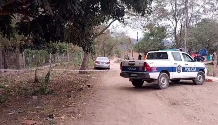  Video captó a un sicario abandonando el auto en el que fue hallado el cuerpo de un joven salteño desaparecido