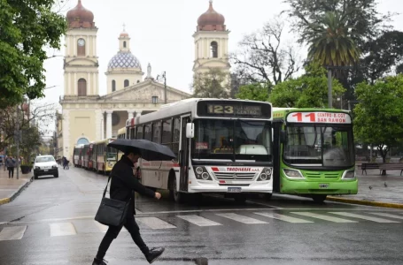 Crisis de transporte: los colectivos circularán en Tucumán, pero no saben hasta cuándo