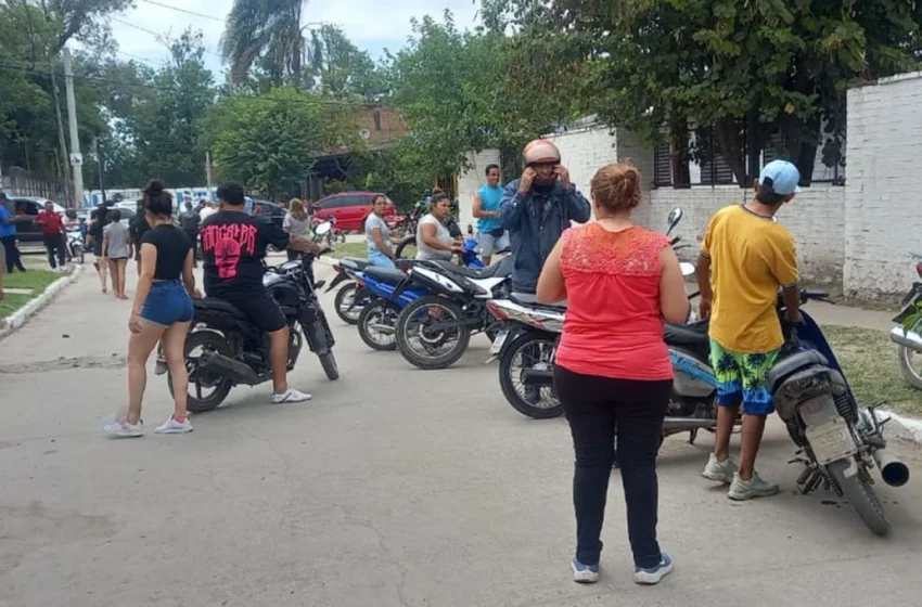  Pese a la tranquilidad de la mañana, hubo quejas por falta de votos y acarreo de electores