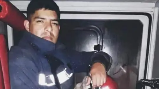  Dolor: falleció el bombero herido en el incendio del Mercado Persia