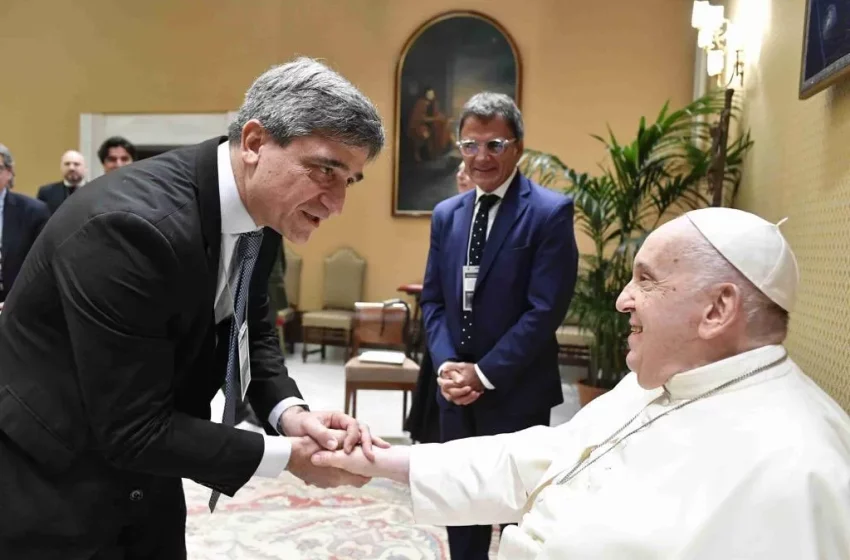  Pablo Yedlin al Papa Francisco: “Los tucumanos y tucumanas se preocupan por su salud”