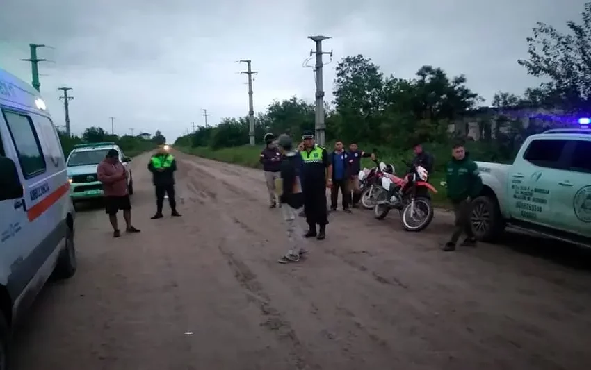  Fue a pescar, perdió el equilibrio y fue arrastrado por el peligroso río Chico