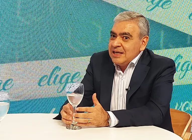  Denuncian a Alfaro: «le pagó 4.000 mil millones de más al Consorcio (800 millones el último día de gestión), y el dinero se derivó a tres cooperativas»