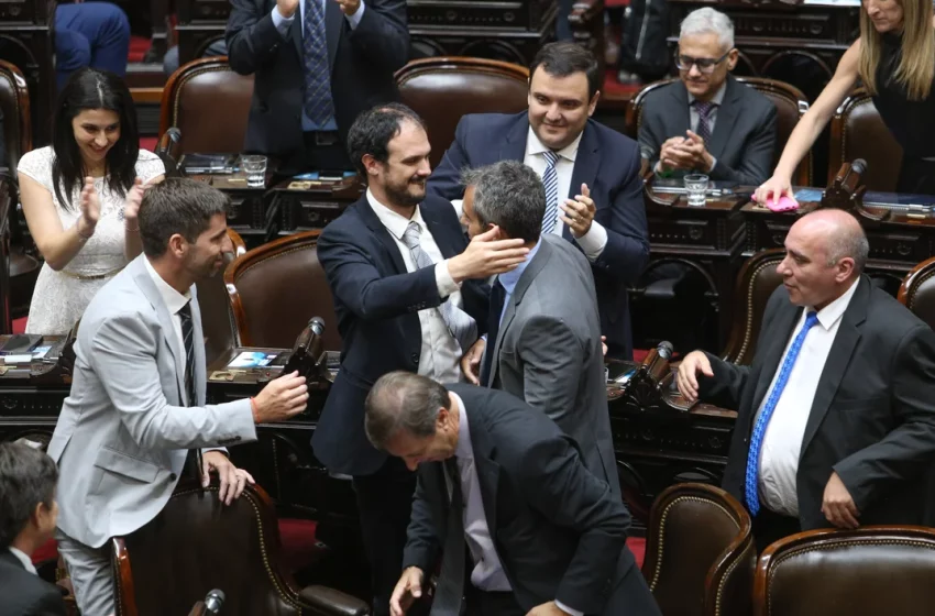  Cómo va quedando la Cámara de Diputados y el futuro de los interbloques