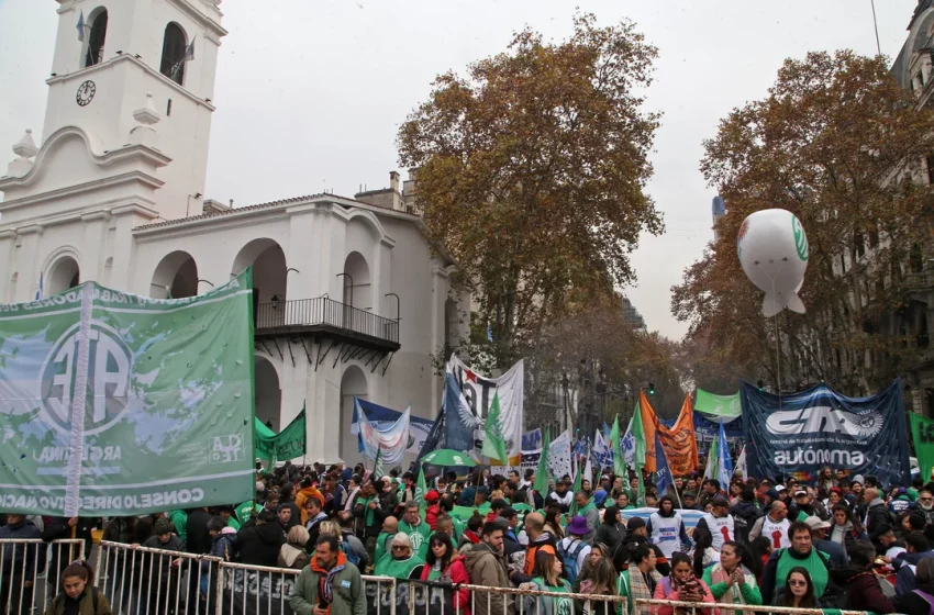  «Dentro de la ley todo, fuera de la ley nada»: el mensaje del Gobierno a los piqueteros