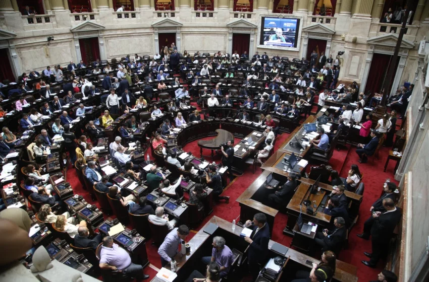  Diputados retoma el debate de la Ley Ómnibus y el oficialismo espera lograr su aprobación