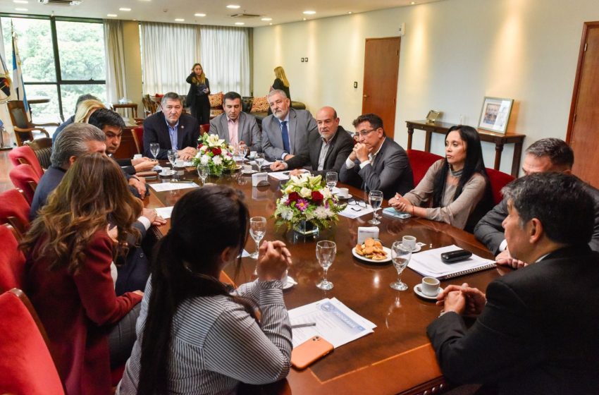  50° Sesión del Parlamento del Norte Grande: Acevedo se reunió con los legisladores que representarán a Tucumán para establecer lineamientos claves