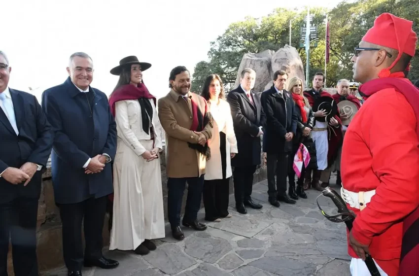  El gobernador de la provincia Jaldo acompañó a Villarruel y Sáenz en los actos en honor al general Güemes en Salta