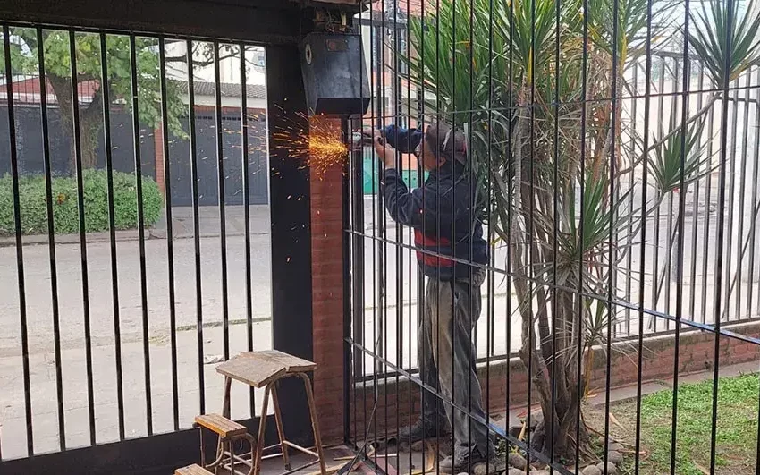  Parque 9 de julio: los vecinos están cansados de los robos y piden más presencia policial