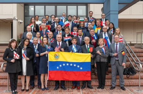 Embajadores de 35 países se unieron para reclamar transparencia en Venezuela