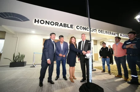 El Gobernador inauguró obras de remodelación en el Concejo Deliberante