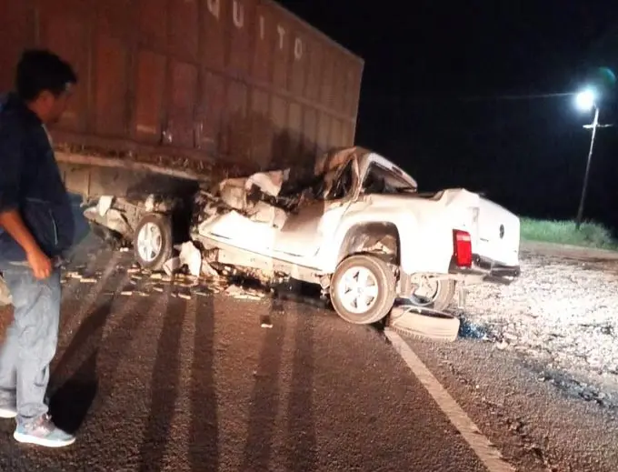  Falleció el «Puma» Rodríguez, intendente de La Cocha: se incrustó con su camioneta Amarok contra una rastra cañera que se quedó cruzada en la ruta 38