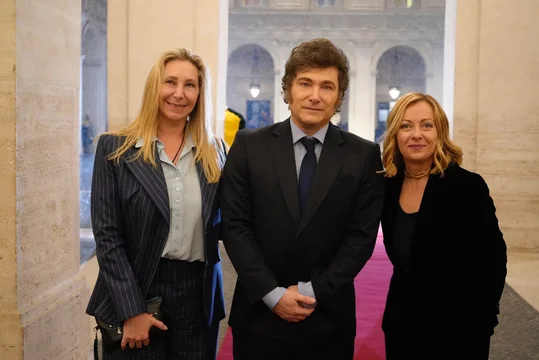  La visita de Javier Milei entusiasma a la derecha italiana