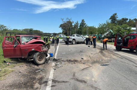 Triple choque de camionetas dejó como saldo una persona fallecida