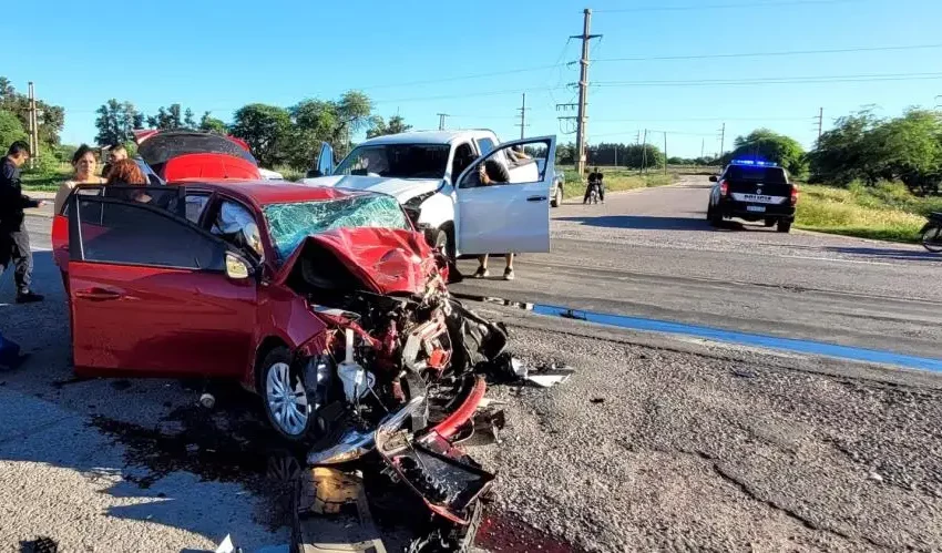  Alta velocidad, una frenada y una mala maniobra causaron una tragedia en Santiago del Estero