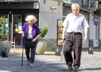 ANSES Aumenta Jubilaciones y Confirma Bono Extraordinario de $70.000 en Abril