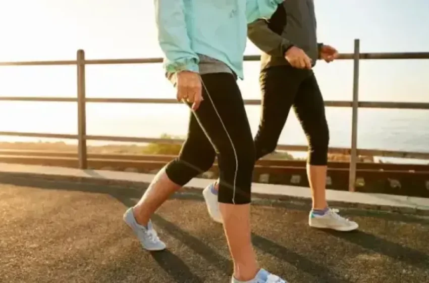 Caminar: Un ejercicio sencillo pero poderoso para mejorar tu salud