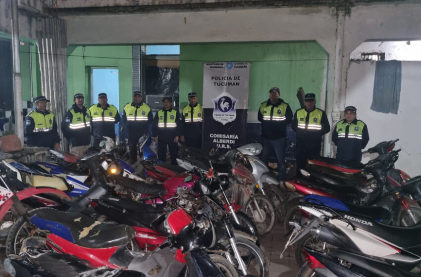 En pocas horas la Policía sacó de circulación 46 motos en infracción en Juan Bautista Alberdi