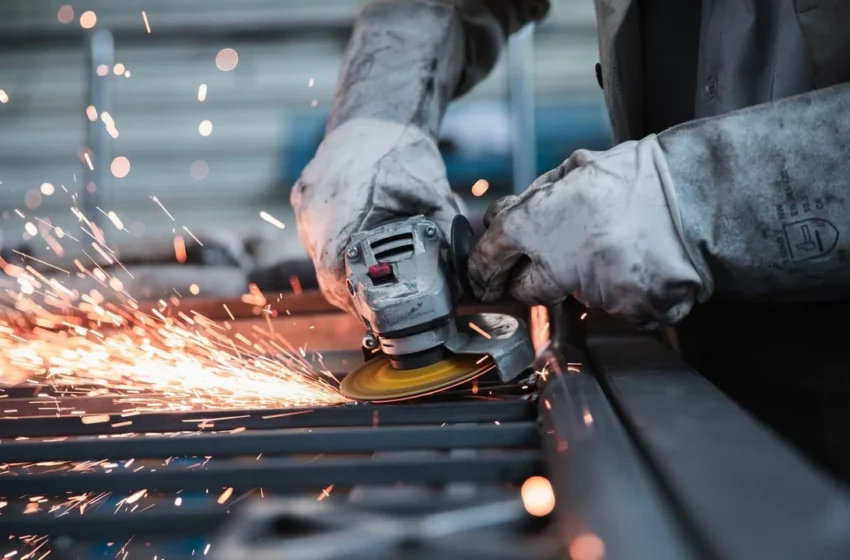 La industria metalúrgica creció 4,3% en abril, pero aún opera por debajo de su capacidad