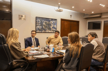 Rossana Chahla recibió a la Federación de Conductores de Taxis para abordar problemáticas del sector
