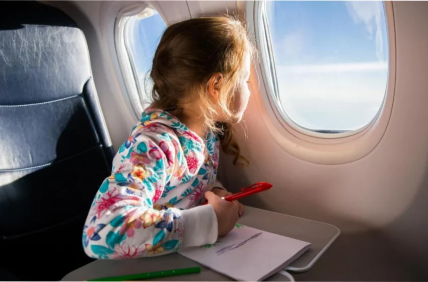 Viajes al exterior: el Gobierno simplifica el trámite para menores y lanza autorización digital