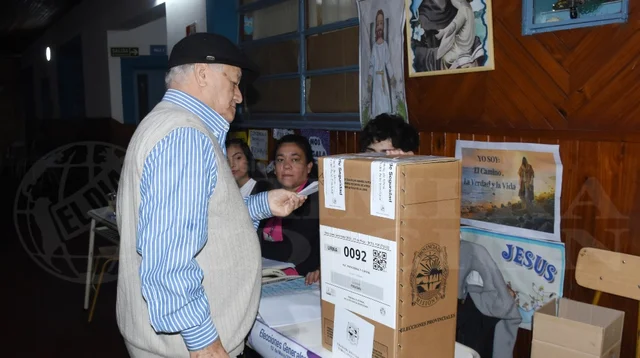 Misiones elige: jornada electoral clave con doce fuerzas en competencia y boleta electrónica en expansión