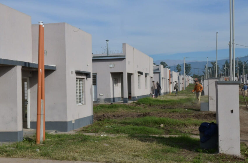 El IPV lanza plan integral para recuperar fondos y reactivar la construcción de viviendas en Tucumán