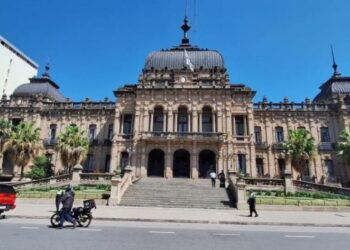 Tucumán: el 27 de junio será una jornada laboral normal en la administración pública