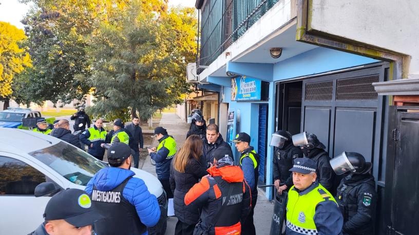 Detuvieron a ex funcionarios y un gremialista en Alberdi por la causa del audio vinculado al narcotráfico