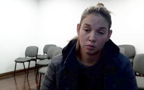 La mujer que le robó el celular al gobernador ¿eligió mal a su víctima o lo hizo por encargo?