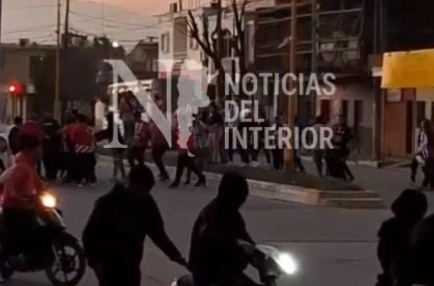 Violencia y vandalismo tras un partido de fútbol en Alberdi