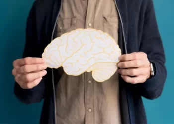 Cómo estimular la serotonina de manera natural para fortalecer tu bienestar físico y mental