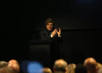 Milei cerró el “Derecha Fest” en Córdoba con fuertes definiciones políticas