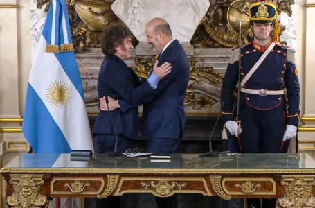 Sturzenegger acelera la desregulación: qué hizo y qué viene en el plan para achicar el Estado