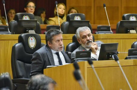 La oposición impulsa una ley para salvar la industria tucumana