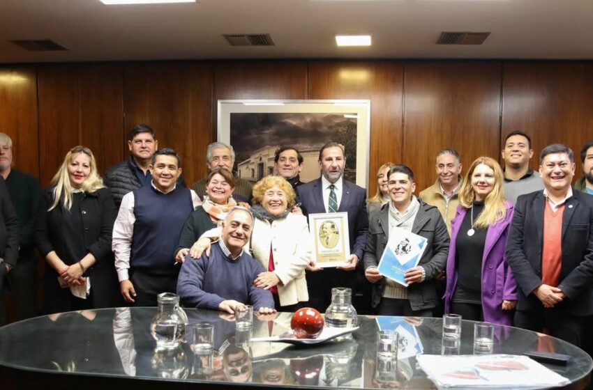 Reconocimiento a la Militancia y Unidad Partidaria: Fernando Juri recibió a la Junta Departamental del PJ