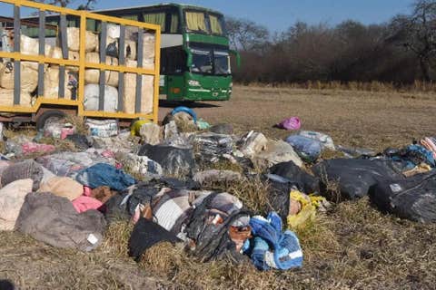 Operativo Lapacho: por burocracia, se pudren la ropa y las frazadas secuestradas por contrabando