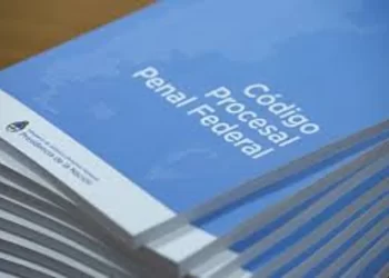 Postergan la entrada en vigencia del Código Procesal Penal Federal en CABA