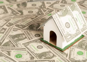 El salto del dólar encarece el acceso al crédito hipotecario: en julio se necesitaron casi $7 millones más para financiar una propiedad