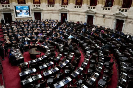 Restricciones y vallados en Diputados por una sesión clave para el Gobierno