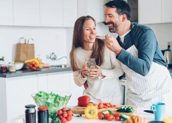 A partir de los 40 años, el cerebro inicia un proceso de “reconfiguración” que impacta en la salud cognitiva