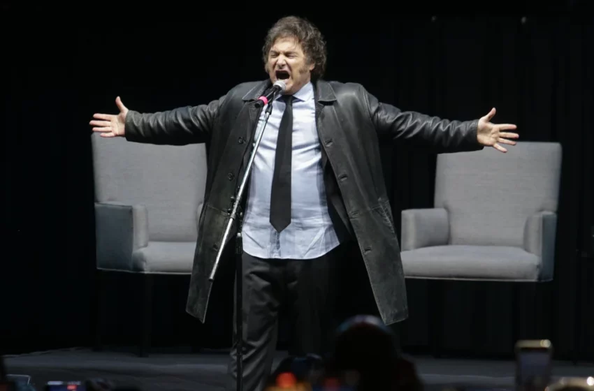 Javier Milei presentará su nuevo libro con un show musical en el Movistar Arena