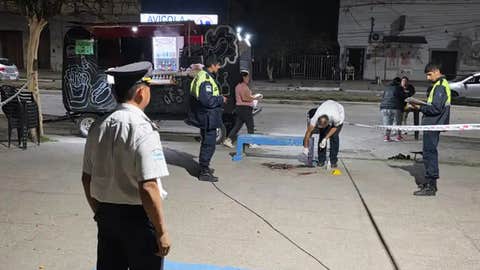 Un joven fue asesinado de manera brutal en la plaza de La Trinidad
