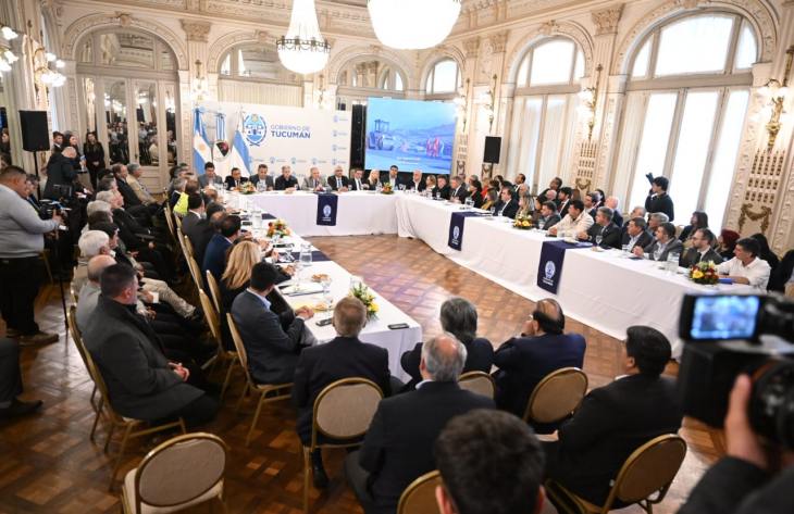 Jaldo encabezó una reunión de gabinete y destacó los logros de los primeros dos años de gestión