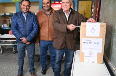 Jaldo valoró la boleta única y anunció cambios en el sistema electoral tucumano
